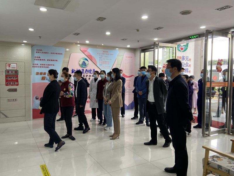 无锡市副市长卢敏、市政府副秘书长殷毅等领导节前机构安全督查检查-无锡市梁溪区广益养老中心/无锡福妈益康护理院