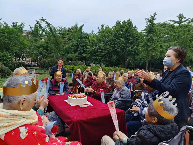 迎接“母亲节”—“五月生日会”活动-无锡长安护理院