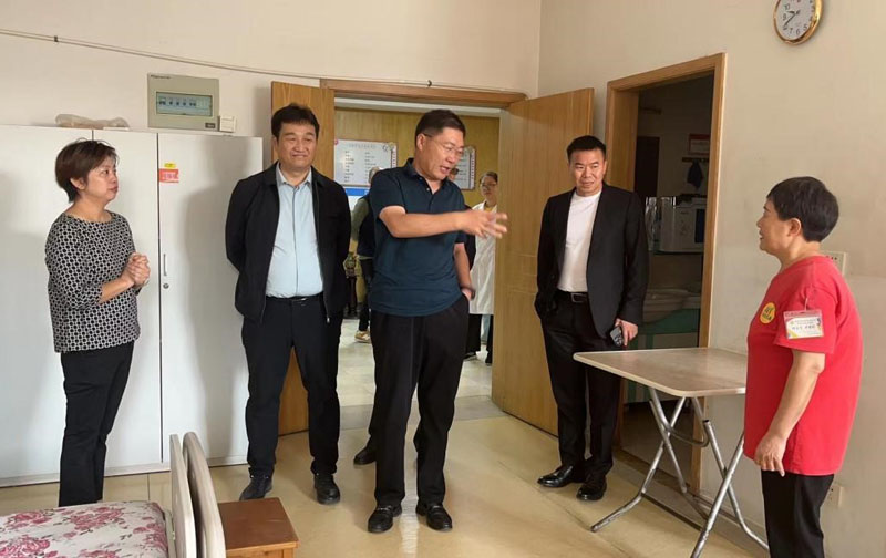 山东省日照城投集团领导莅临参观调研-无锡市梁溪区广益养老中心-第9张图片-无锡护理院|无锡养老院|老年公寓|无锡养老服务网