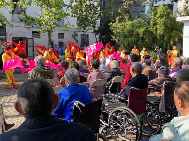“九九重阳节•情满养老院”爱心系列活动--无锡北康宏泰养老服务有限公司-第14张图片-无锡护理院|无锡养老院|老年公寓|无锡养老服务网