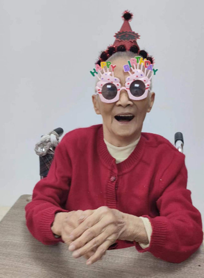 “九九重阳节•情满养老院”爱心系列活动--无锡北康宏泰养老服务有限公司-第18张图片-无锡护理院|无锡养老院|老年公寓|无锡养老服务网