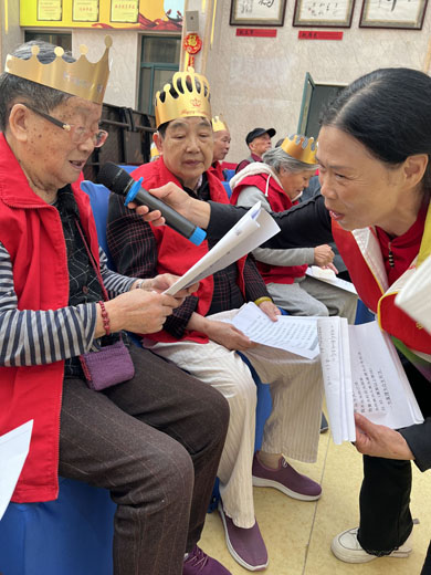 走进蓝天  分享快乐--无锡滨湖区蓝天养老院(蓝天护理院)-第11张图片-无锡护理院|无锡养老院|老年公寓|无锡养老服务网