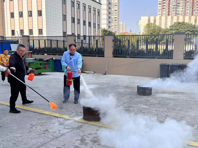 防患未然始于心 应急演练始于行-无锡市滨湖区蓝天养老院-第14张图片-无锡护理院|无锡养老院|老年公寓|无锡养老服务网