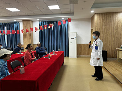 热烈欢迎西新桥三区居民到我院参观---常州薛家爱心护理院            -第17张图片-无锡护理院|无锡养老院|老年公寓|无锡养老服务网