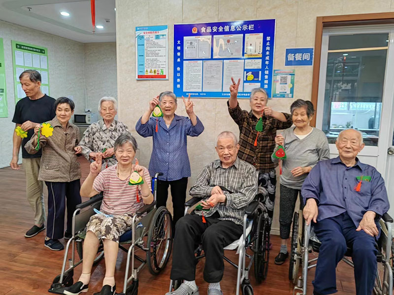 粽情端午，情暖贡湖---无锡经开区贡湖颐养院（无锡贡湖护理院）-第17张图片-无锡护理院|无锡养老院|老年公寓|无锡养老服务网